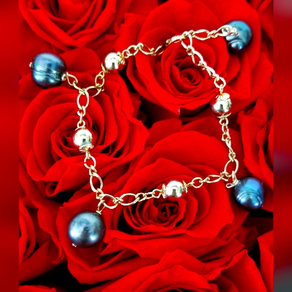 Adjustable Bracelet - image 1